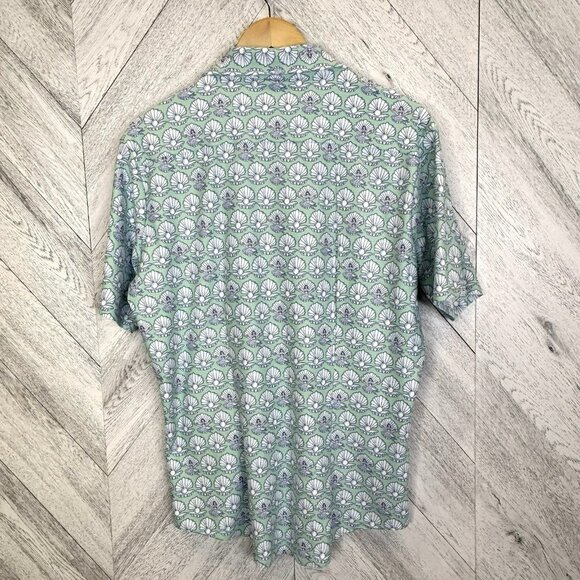 Smith & Quinn Shirt Mens Size Medium Mermaid Seashell Print Short Sleeve - Picture 6 of 6